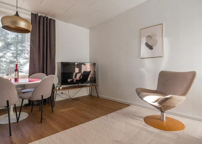 Апартаменты New! Reindeer River Loft *